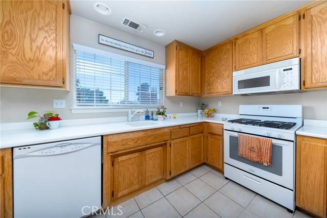 Victorville, CA 92395,15673 Kingswood Drive