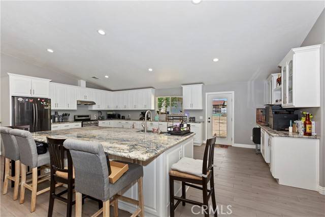 Hesperia, CA 92345,18060 Walnut Street
