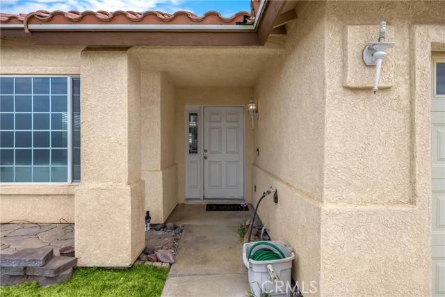 Victorville, CA 92395,17552 Dayton Street