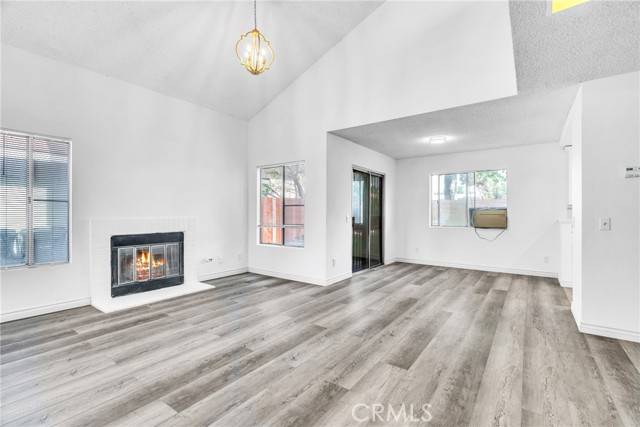 Fontana, CA 92336,15696 Paine Street