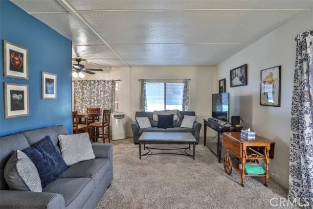 La Verne, CA 91750,2755 Arrow #175