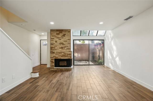 Lake Forest, CA 92630,25761 Le Parc #89