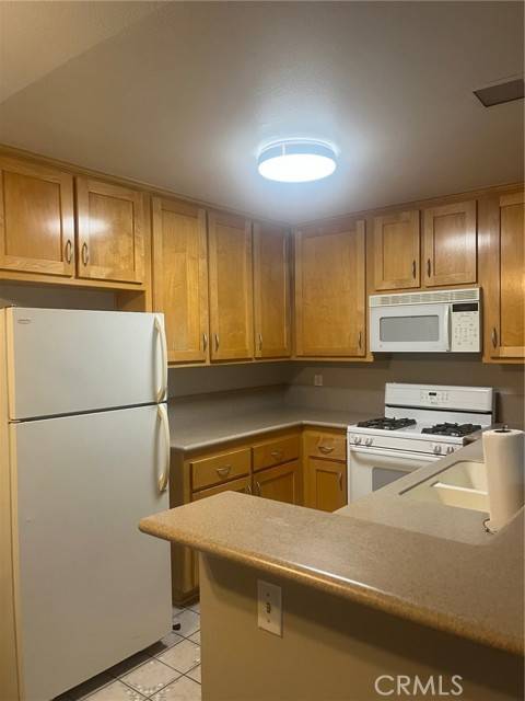 Yorba Linda, CA 92886,19167 Parkland Street #136