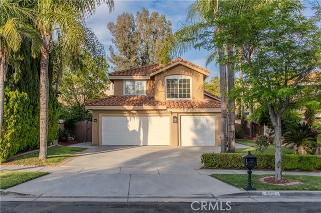 573 Hamilton Drive, Corona, CA 92879