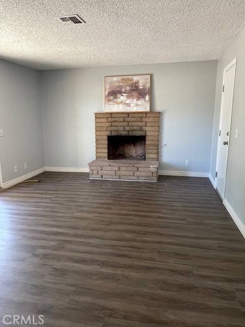 Victorville, CA 92395,15577 Nisqualli Road