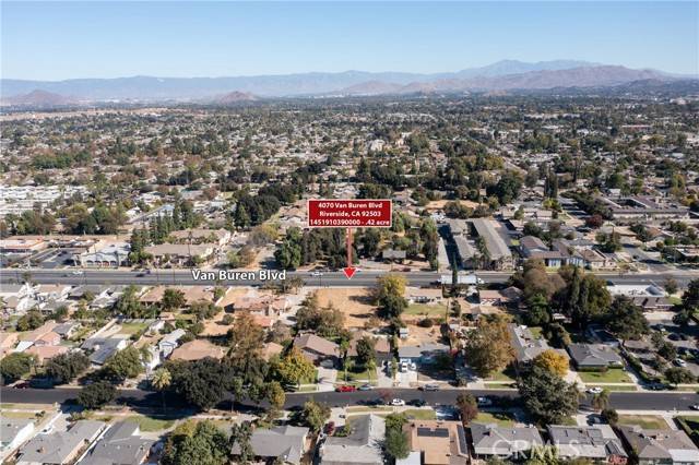 Riverside, CA 92503,1 Van Buren Blvd