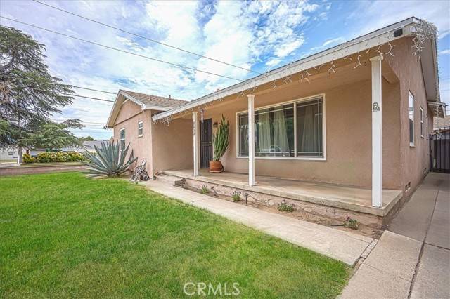 9634 Tangelo Avenue, Fontana, CA 92335