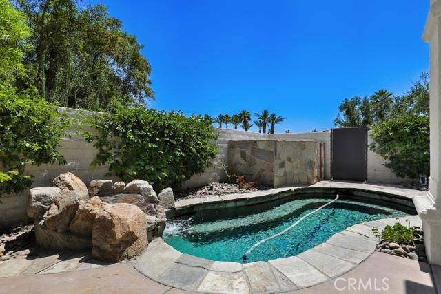 80782 Via Puerta Azul, La Quinta, CA 92253