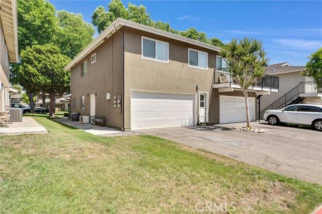 La Verne, CA 91750,3037 Knollwood Avenue