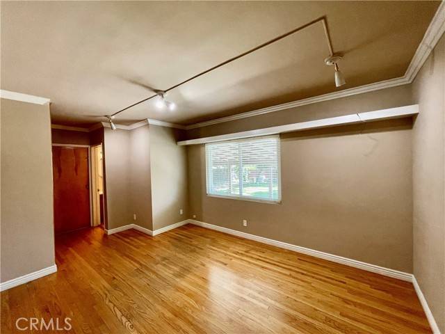 Claremont, CA 91711,1480 N Mills Avenue #A