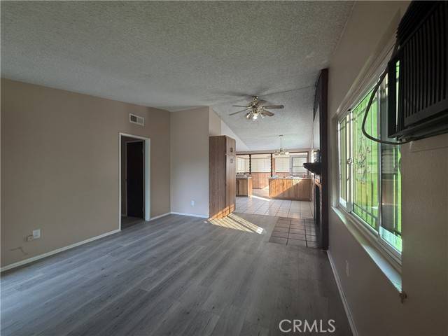 941 S Sycamore Avenue, Rialto, CA 92376