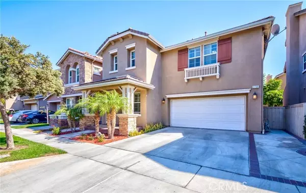 2709 W Madison Circle, Anaheim, CA 92801