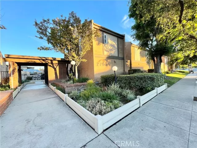 2700 Brea Boulevard #3, Fullerton, CA 92835