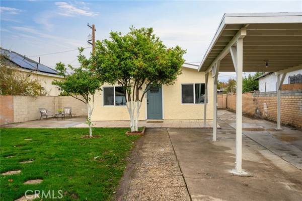 2033 Kilson Drive, Santa Ana, CA 92707