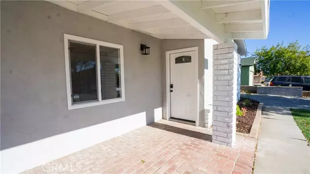 642 E Glen Oak Street, Rialto, CA 92376