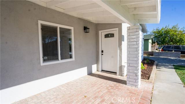 642 E Glen Oak Street, Rialto, CA 92376