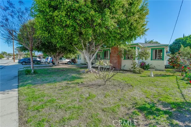 Pico Rivera, CA 90660,8148 Coral Lane