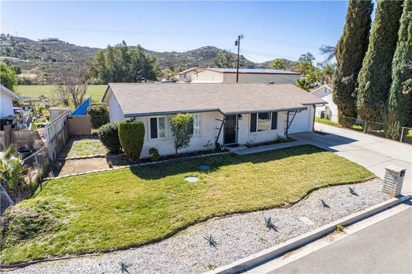 40141 Frances Lane, Hemet, CA 92543