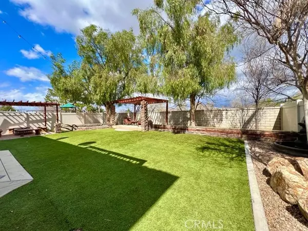 Perris, CA 92571,2981 Barn Owl Drive