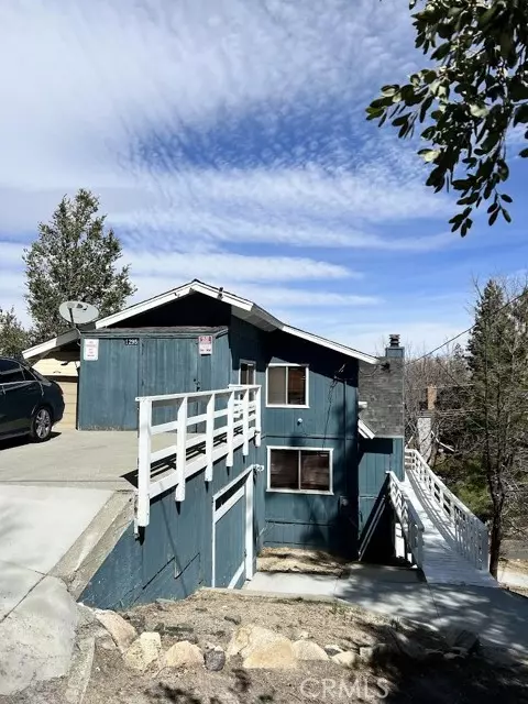 Lake Arrowhead, CA 92352,1295 Yukon Drive