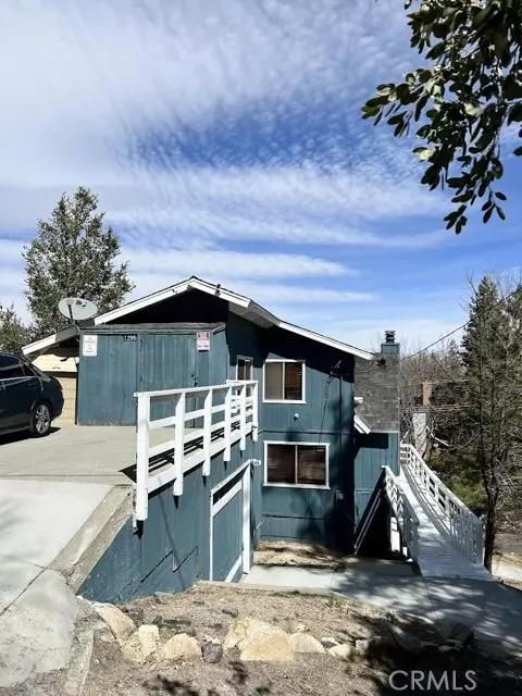 1295 Yukon Drive, Lake Arrowhead, CA 92352