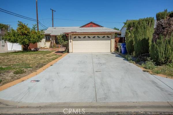 Downey, CA 90240,8313 Gainford Street