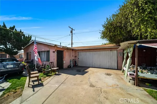 Maywood, CA 90270,6117 Pala Avenue