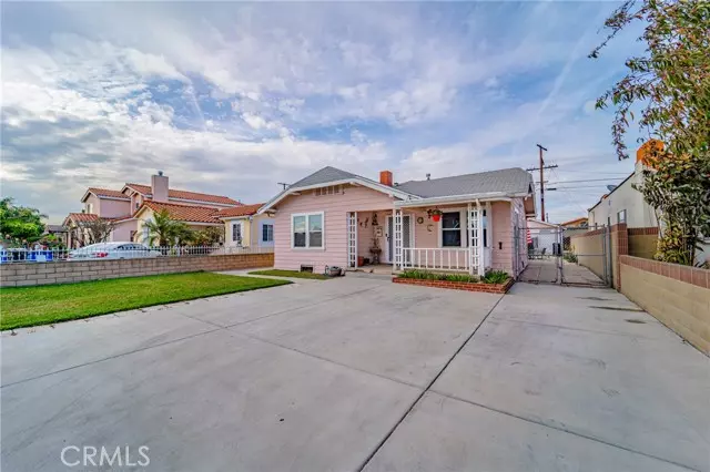 Huntington Park, CA 90255,3051 Flower Street