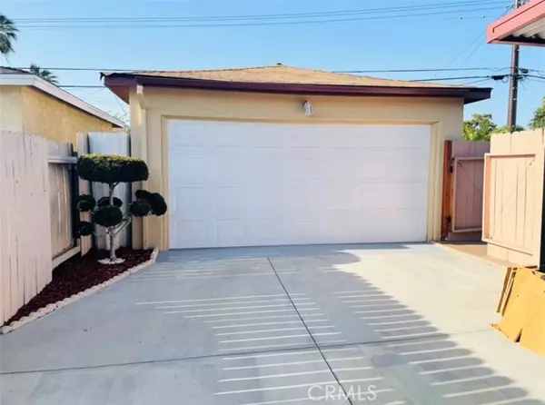 Covina, CA 91722,16603 E Masline Street