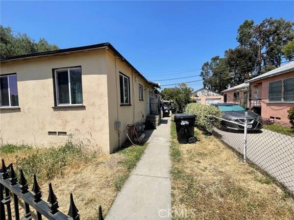 Montebello, CA 90640,116 S 22nd Street