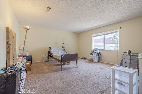 Palmdale, CA 93550,38637 25th Street