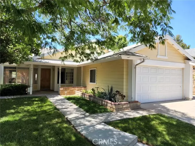 Saugus, CA 91350,27741 Carnegie Avenue