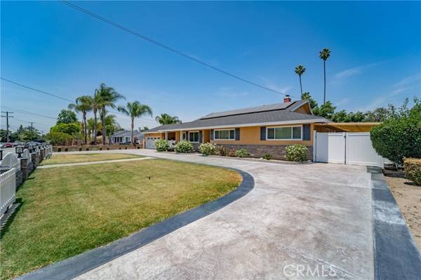 Pico Rivera, CA 90660,9351 Sunglow Street