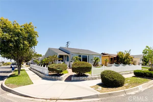 Lakewood, CA 90712,2703 Elkport Street