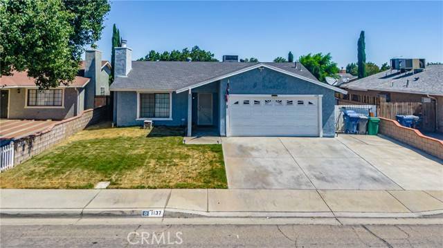 1137 Chagal Avenue, Lancaster, CA 93535