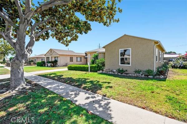 13325 S Catalina Avenue, Gardena, CA 90247