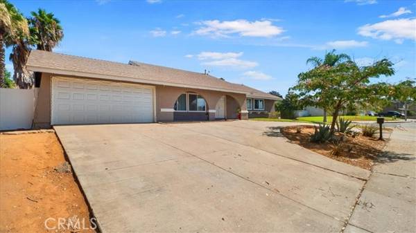 7391 Linares Ave, Jurupa Valley, CA 92509