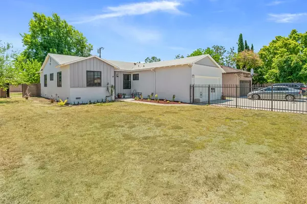 206 N Leland Avenue, West Covina, CA 91790