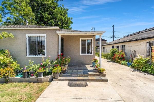 2040 E Hatchway Street, Compton, CA 90222