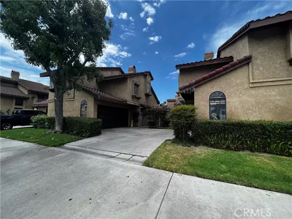 5939 Rugby Avenue #G, Huntington Park, CA 90255