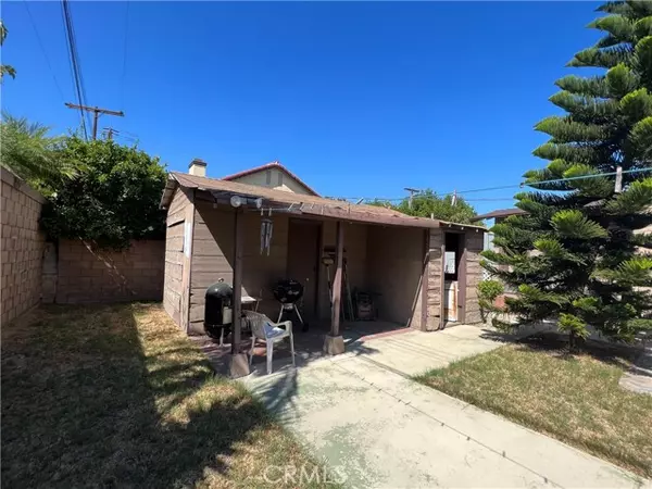 Artesia, CA 90701,17811 Roseton Avenue