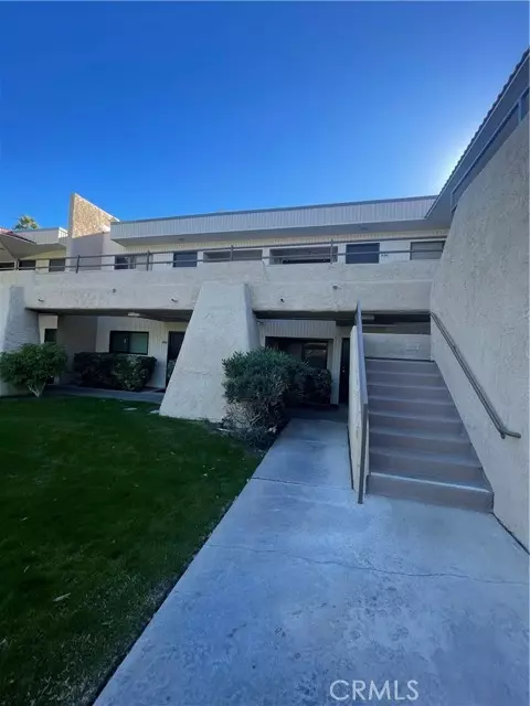 Palm Springs, CA 92262,2820 N Arcadia Court #206