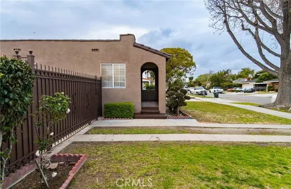 Lynwood, CA 90262,11131 Pine Avenue