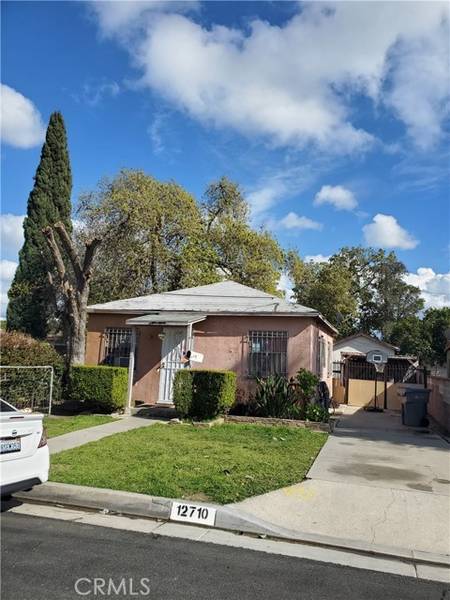 12708 Stoneacre Avenue, Lynwood, CA 90262