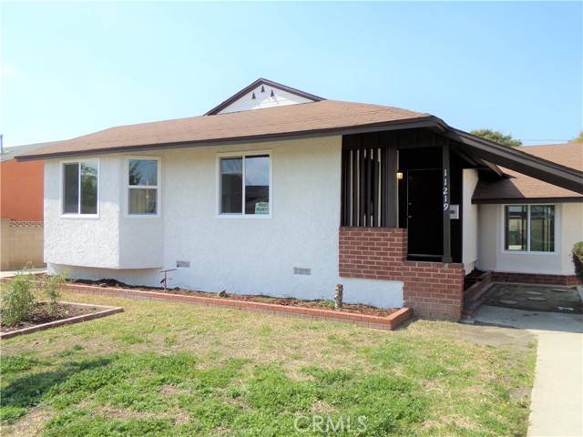 11219 Jackson Avenue, Lynwood, CA 90262