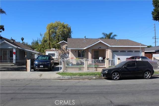 12109 Wilson Avenue, Lynwood, CA 90262