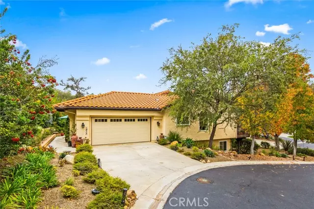 Fallbrook, CA 92028,1875 Fox Bridge Court