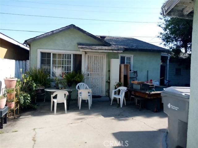 3366 Elizabeth Avenue, Lynwood, CA 90262