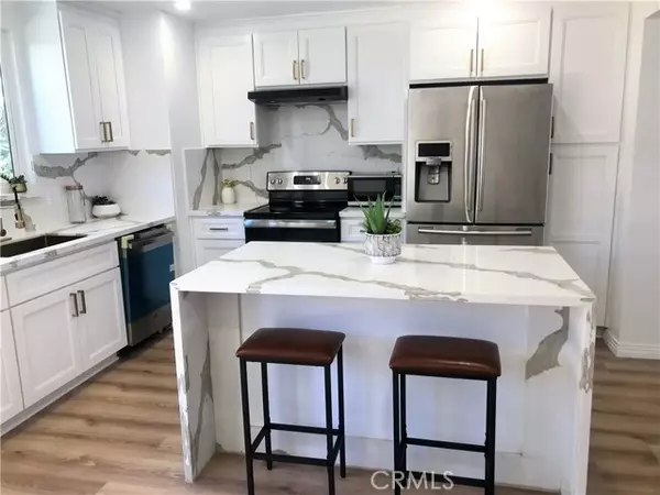 La Quinta, CA 92253,52591 Avenida Martinez