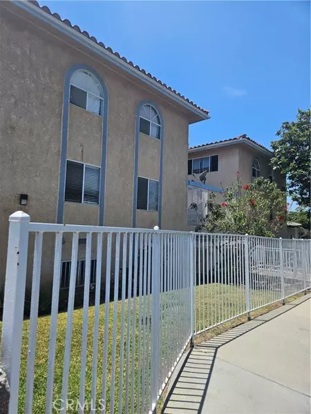 1072 252nd Street #D, Harbor City, CA 90710